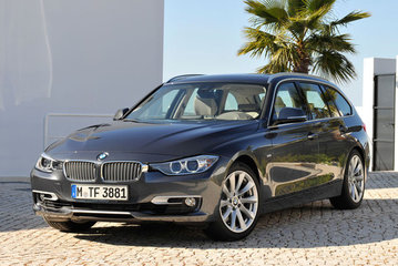 val B.C. site Dakdragers BMW 3-serie kopen? | Dakdragerwinkel.nl