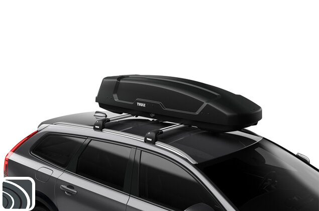 Thule Force XT Sport schuin op auto