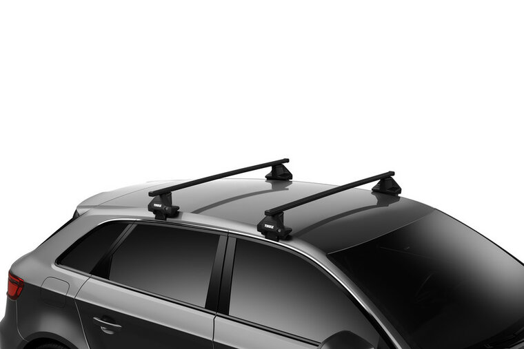 Thule SquareBar Evo dakdragerset voor Toyota Corolla sedan op dak