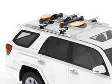 Yakima FreshTrack 4 skidrager op auto met 1 snowboard