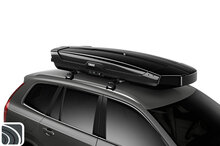 Thule Motion XT Alpine op auto - hoogglans zwart