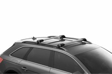 Dakdrager Thule WingBar Edge op de auto